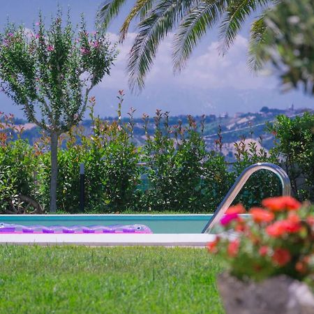 Gli Orti Di San Giacomo Bed & Breakfast Monteprandone Exterior foto