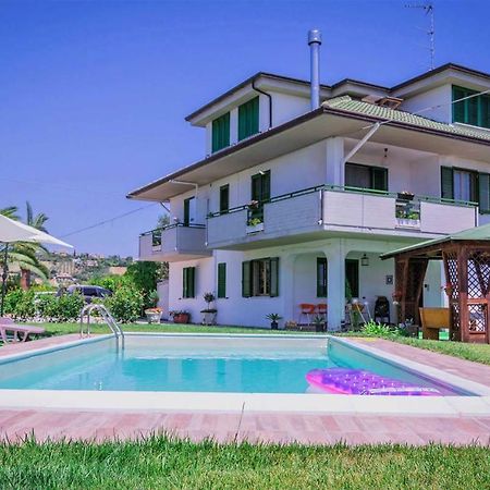 Gli Orti Di San Giacomo Bed & Breakfast Monteprandone Exterior foto